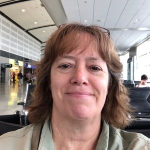 Meet your Posher, Lisa